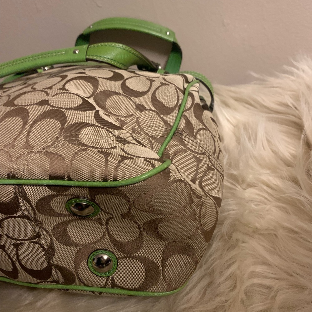COACH BROWN GREEN BAG. - Picture 4 of 7